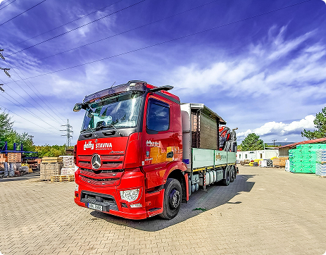 Mercedes s hydraulickou rukou
